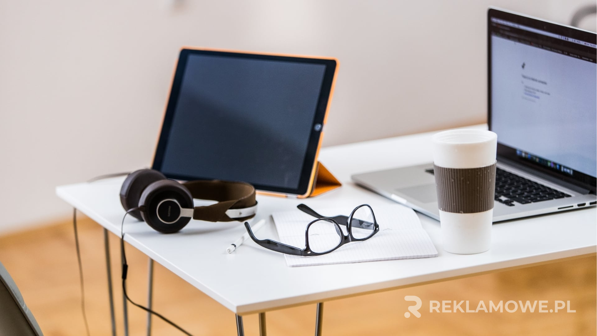 Nowoczesne maty reklamowe w użyciu